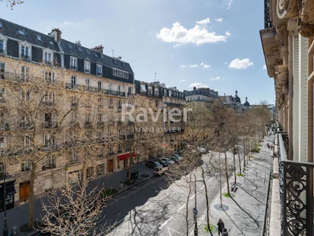 Vente Appartement 7 pièces 197.4 m2 Paris 17ème