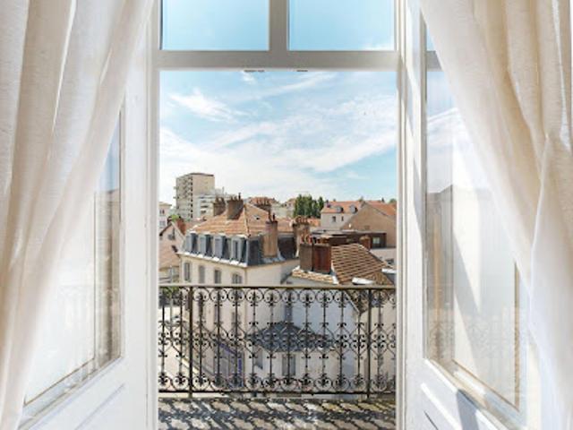 Vente Appartement 7 pièces 197 m2 Besançon