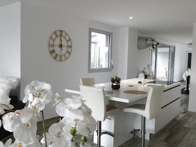 Vente Appartement 7 pièces 200 m2 Royan