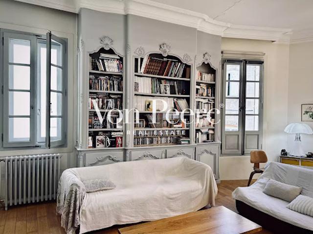 Vente Appartement 7 pièces 205.82 m2 Avignon