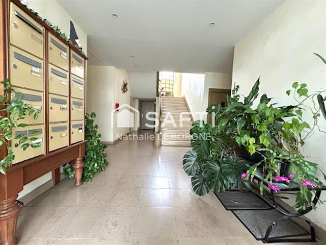 Vente Appartement 7 pièces 215 m2 Castres
