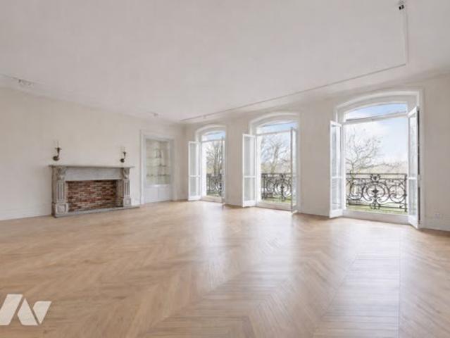 Vente Appartement 7 pièces 216 m2 Paris 16ème