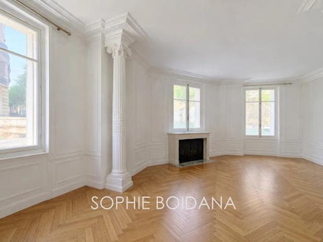 Vente Appartement 7 pièces 224 m2 Paris 16ème