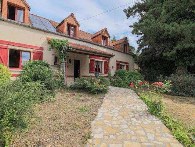 Vente Maison 7 pièces 228 m2 Maubeuge