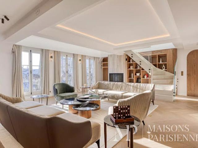 Vente Appartement 7 pièces 235.94 m2 Paris 16ème