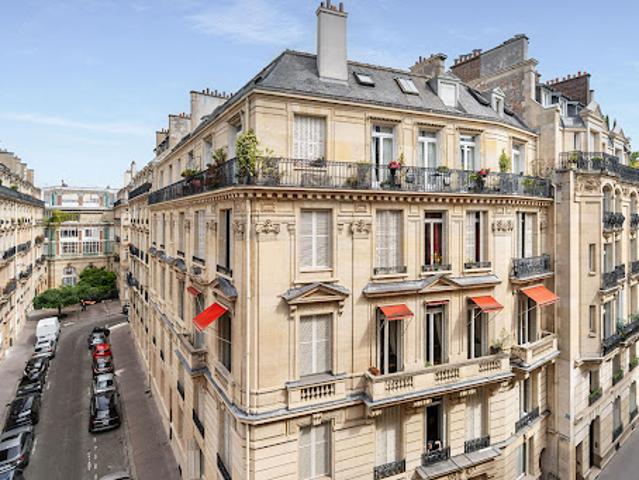 Vente Appartement 6 pièces 237.49 m2 Paris 17ème