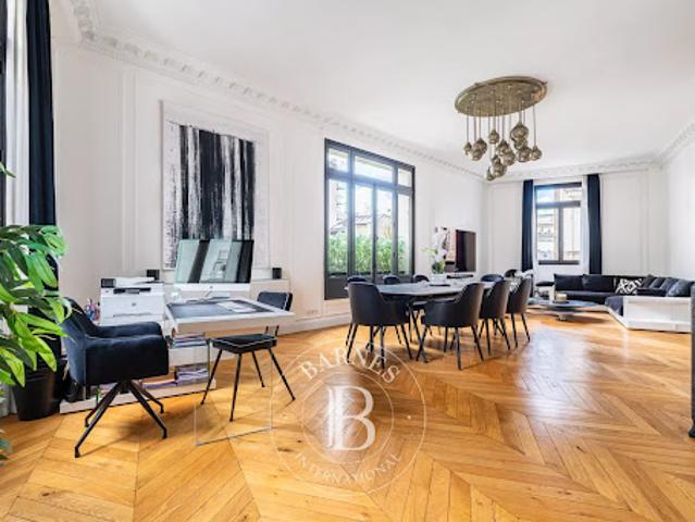 Vente Appartement 7 pièces 247 m2 Paris 16ème