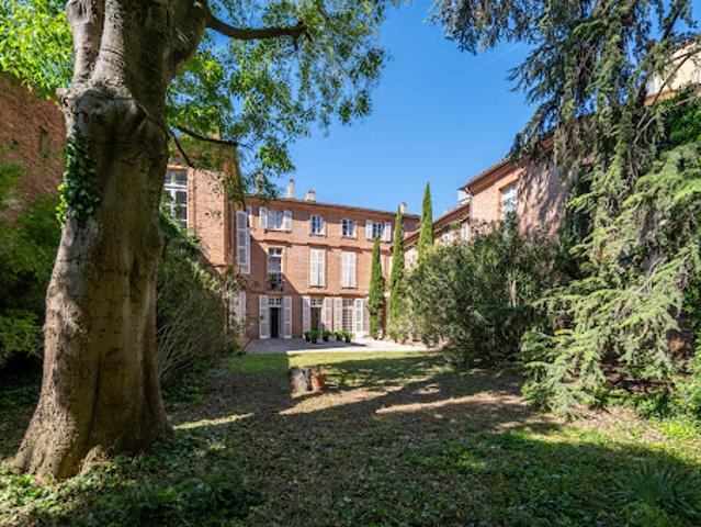 Vente Appartement 7 pièces 254.6 m2 Toulouse