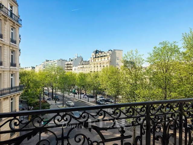 Vente Appartement 7 pièces 286.89 m2 Paris 16ème