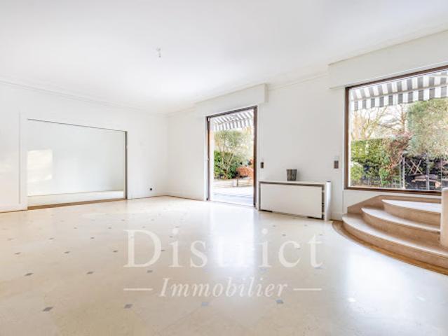 Vente Appartement 7 pièces 352 m2 Neuilly sur Seine