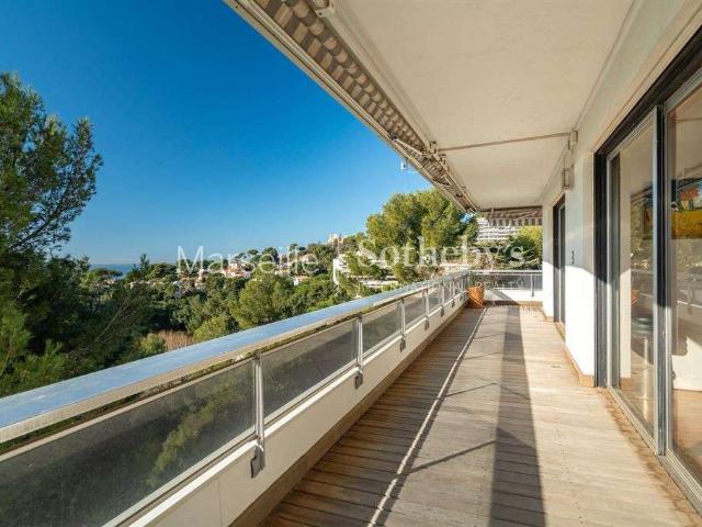 Vente appartement 7 pièces Marseille 8e 13