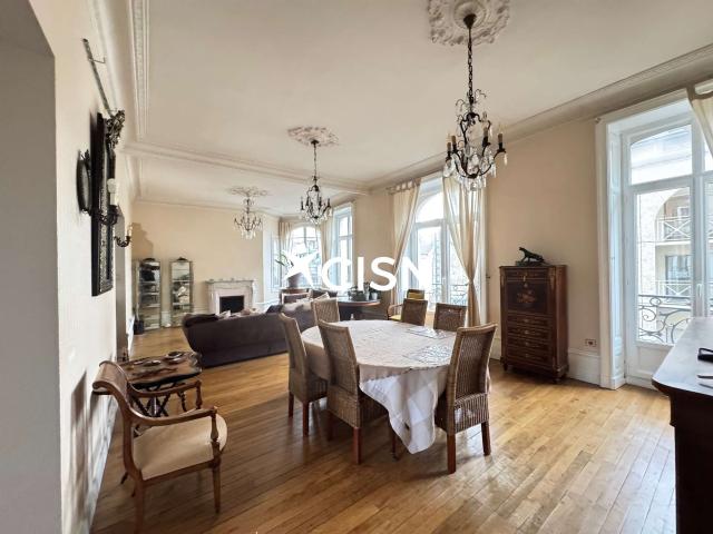 Vente appartement 7 pièces Nantes Saint Clément Jardin des plantes 44