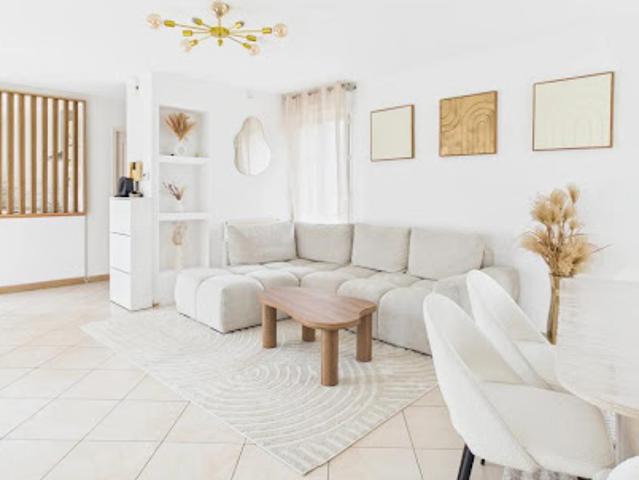 Vente Appartement 8 pièces 168 m2 Saint Apollinaire