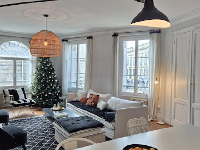 Vente Appartement 8 pièces 195 m2 Bordeaux