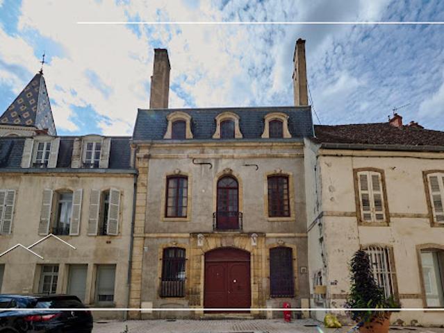 Vente Appartement 8 pièces 200 m2 Nuits Saint Georges