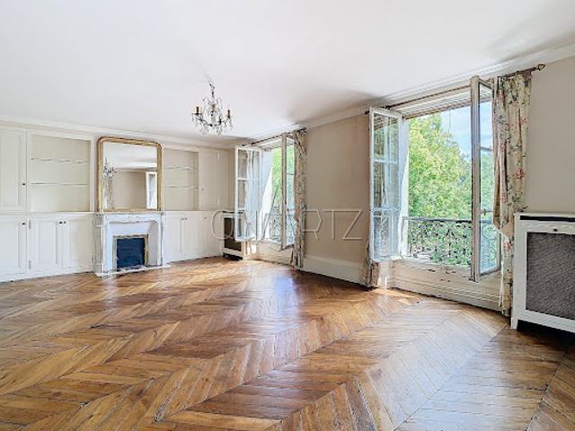 Vente Appartement 8 pièces 213 m2 Versailles