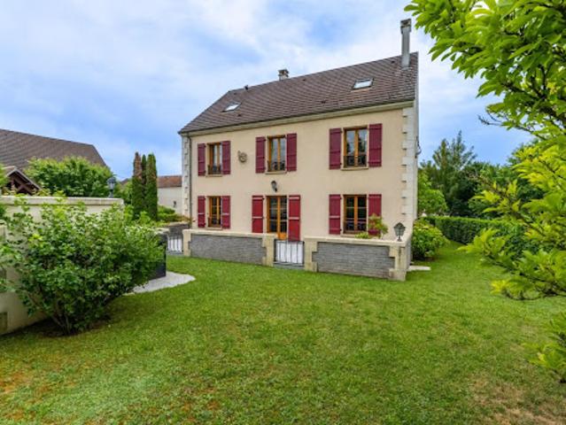 Vente Appartement 8 pièces 214.07 m2 Presles