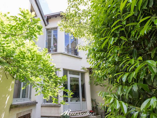 Vente Appartement 8 pièces 218 m2 Dijon