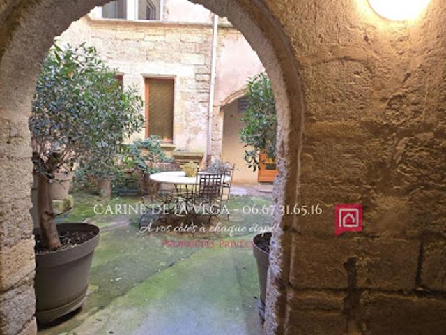 Vente Appartement 8 pièces 219 m2 Pezenas