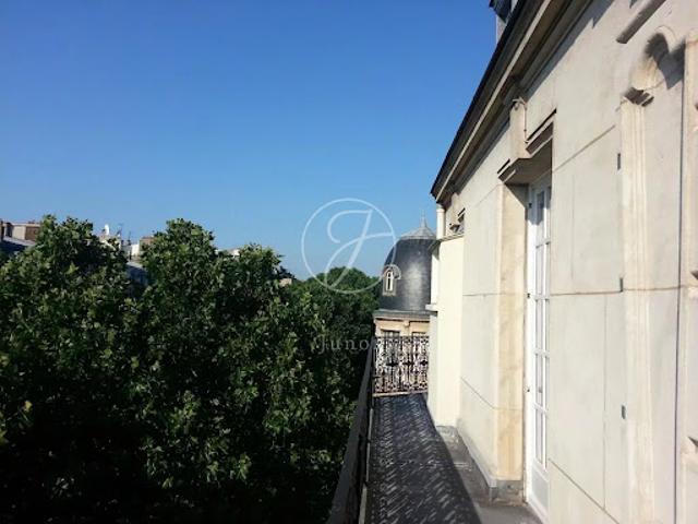 Vente Appartement 8 pièces 249 m2 Paris 8ème