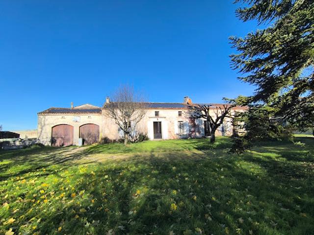 Vente Appartement 8 pièces 250 m2 Merignac
