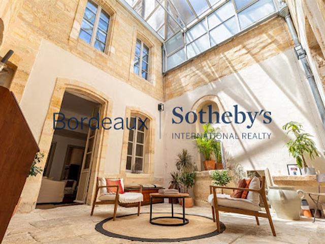 Vente Appartement 8 pièces 270 m2 Bordeaux