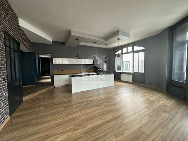 Vente Appartement 8 pièces 255 m2 Chateauroux