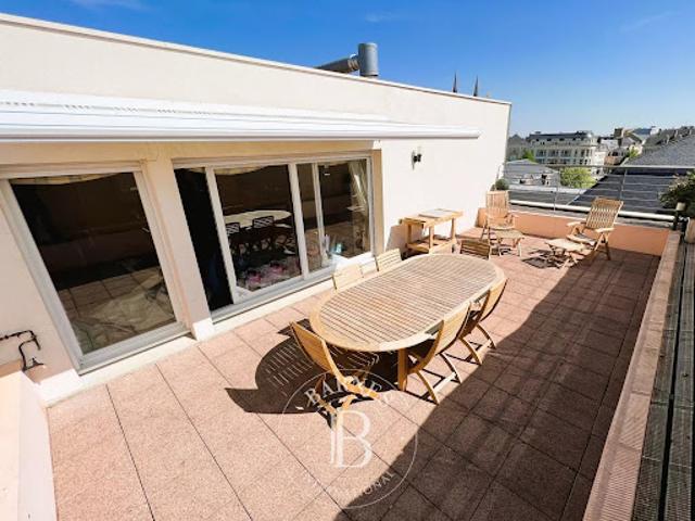 Vente Appartement 8 pièces 285 m2 Chartres