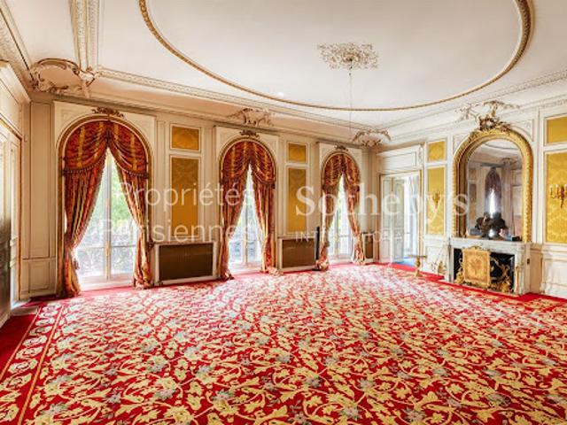 Vente Appartement 8 pièces 311 m2 Paris 8ème
