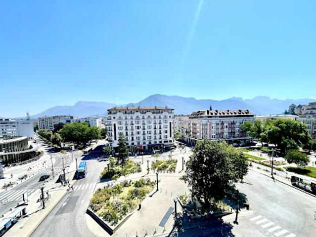 Vente Appartement 4 pièces 94.5 m2 Annecy