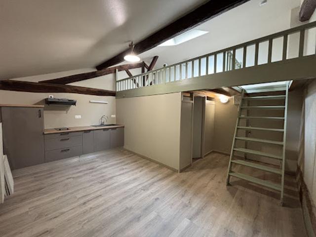 Vente Appartement 9 pièces 407 m2 Bourg en Bresse
