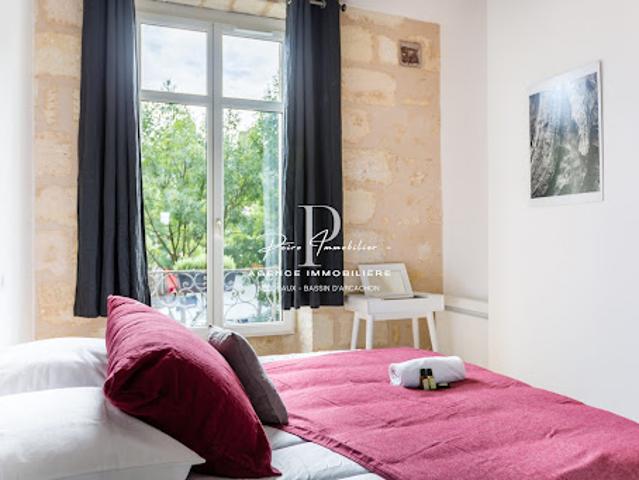 Vente Appartement 9 pièces 196 m2 Bordeaux