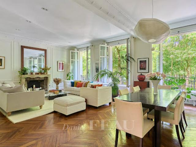 Vente Appartement 9 pièces 259.04 m2 Paris 16ème