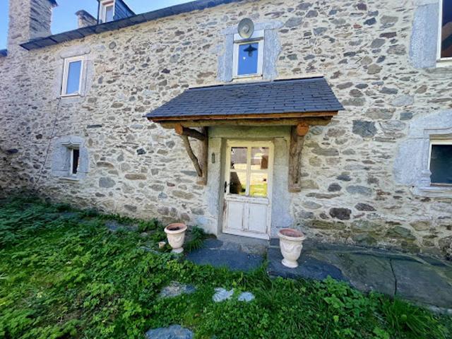 Vente Appartement 10 pièces 250 m2 Ens
