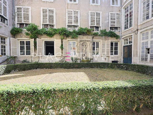 Vente Appartement 10 pièces 266 m2 Nancy