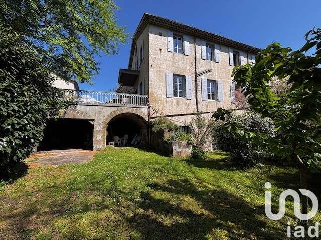 Vente appartement 10 pièces Vals les Bains 07