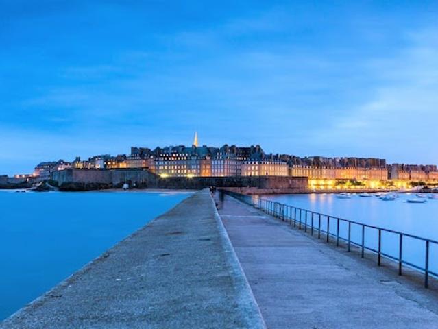 Vente Appartement 11 pièces 128 m2 Saint Malo