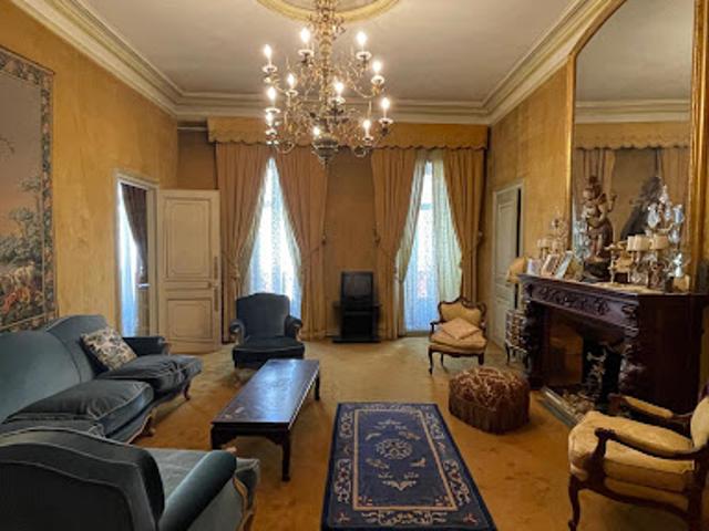 Vente Appartement 12 pièces 335 m2 Beziers