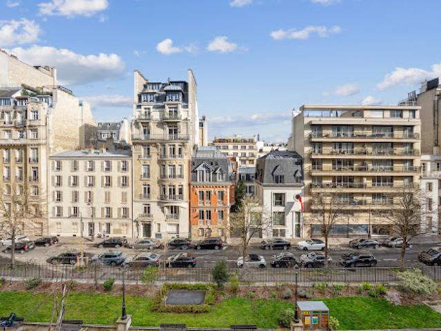 Vente Appartement 6 pièces 168 m2 Paris 16ème