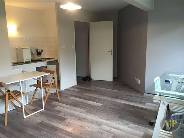 Vente appartement 1 pièce Angers Saint Léonard Madeleine 49