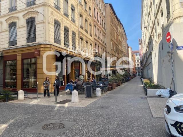 Vente Appartement 1 pièce + cuisine 15,40 m² 99 000