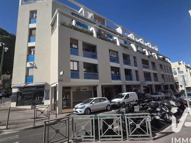 Vente appartement 1 pièce Hyères 83