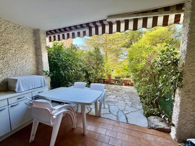 Vente appartement 1 Pièce s 23m² Saint Cyr sur Mer
