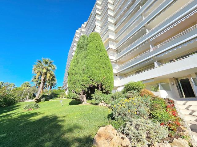 Vente appartement 1 Pièce s 29m² Cannes