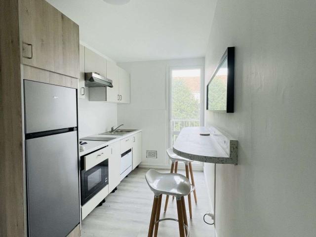 Vente appartement 1 pièce Saint Julien les Villas 10