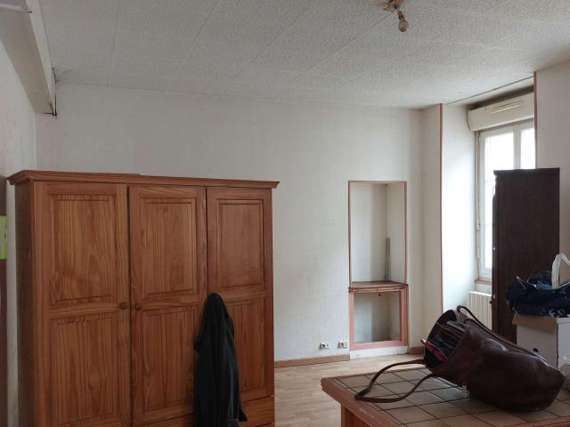 Vente appartement 1 pièce Savigné l'Évêque 72