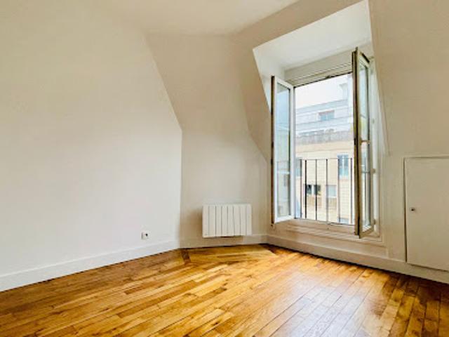 Vente Appartement 1 pièce 14 m2 Paris 18ème
