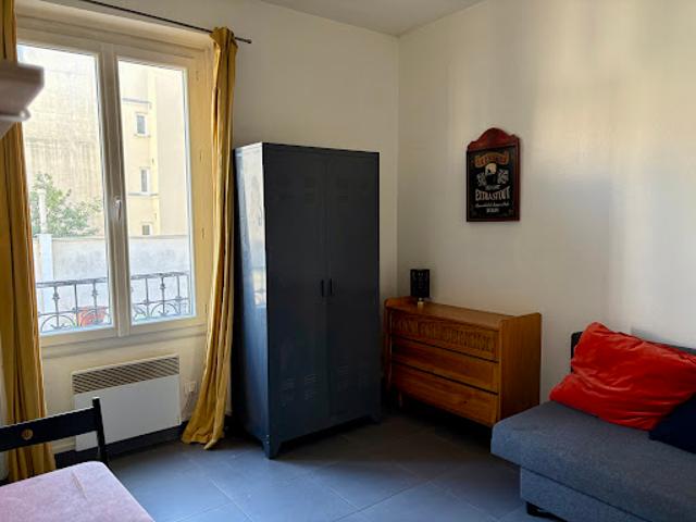 Vente Appartement 1 pièce 14.5 m2 Paris 18ème