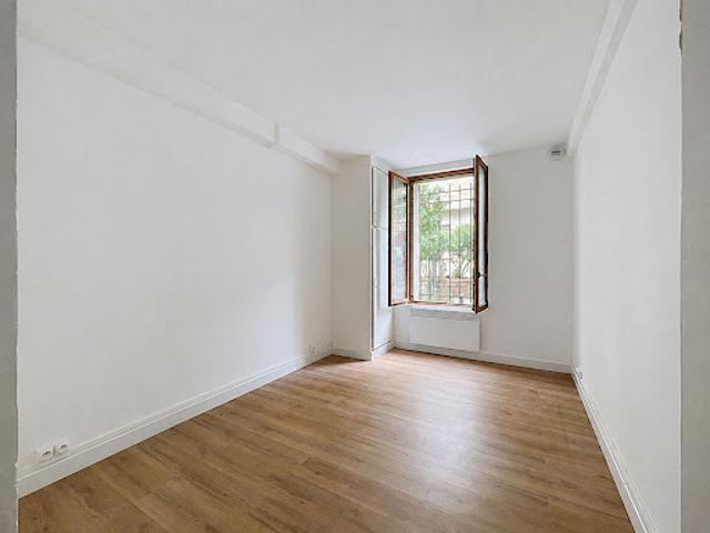 Vente Appartement 1 pièce 14.6 m2 Paris 11ème