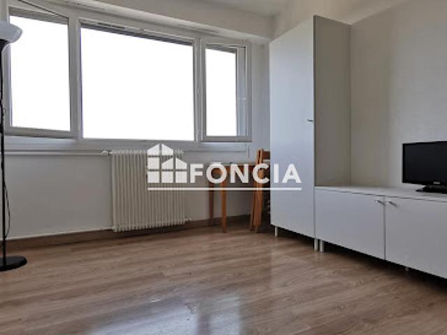 Vente Appartement 1 pièce 16.06 m2 Melun